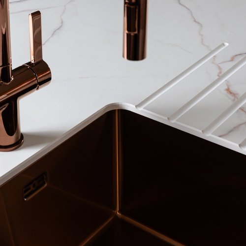 Gold Vein Compact Sample image 2